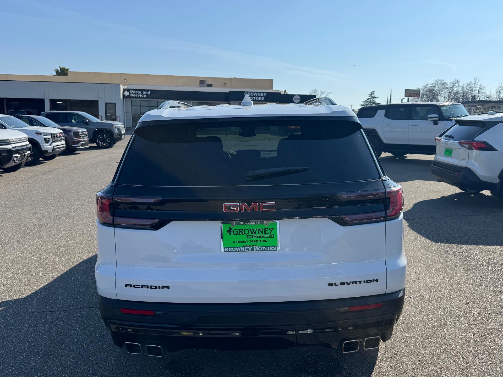 New 2025 GMC Acadia Elevation w/ Black Edition image 5