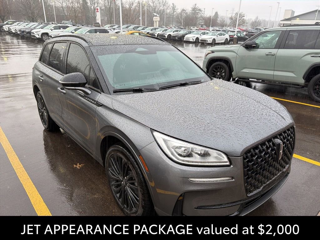 Used 2023 Lincoln Corsair Reserve w/ Equipment Group 201A image 5