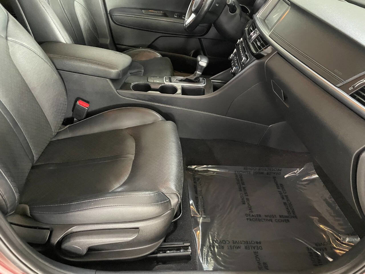 Used 2017 Kia Optima EX image 27