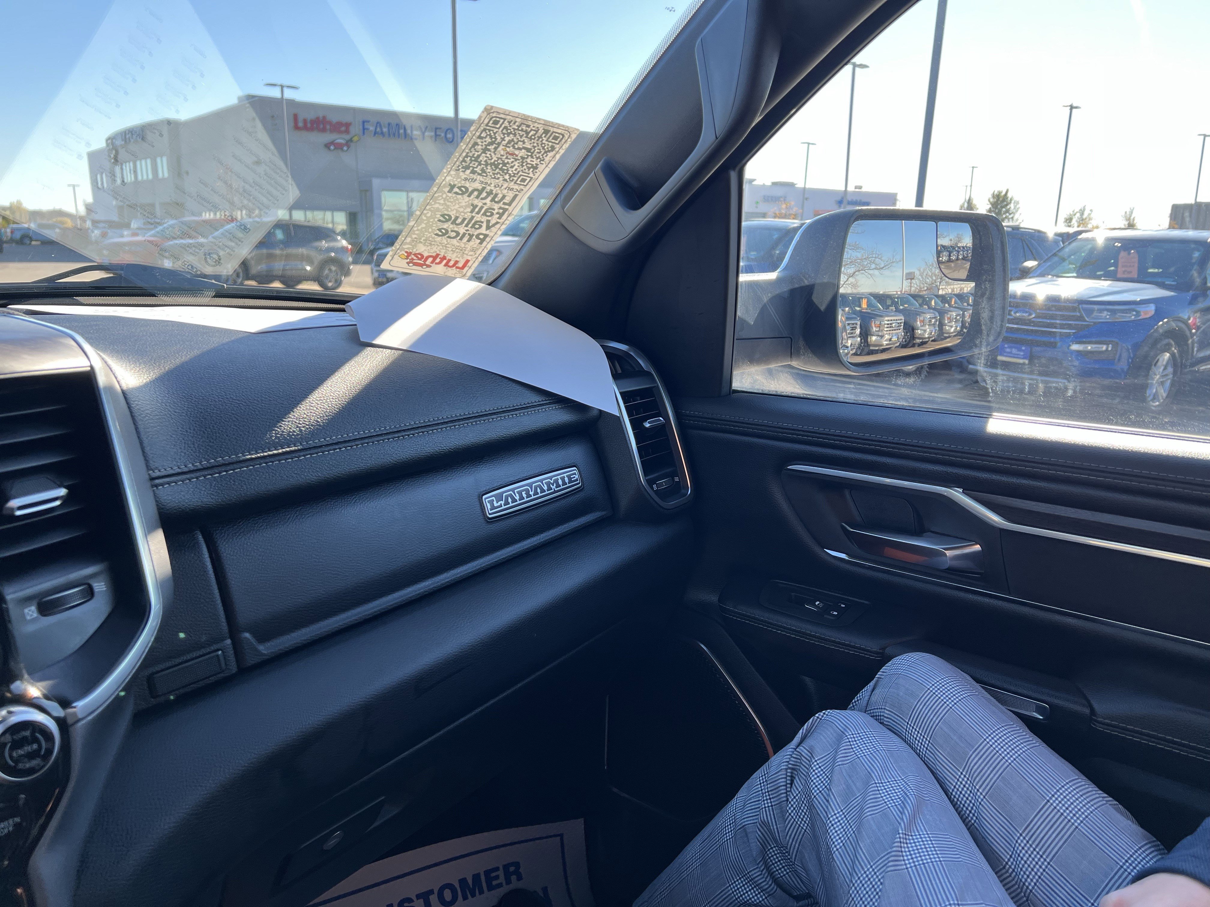 Used 2025 RAM 1500 Laramie image 11