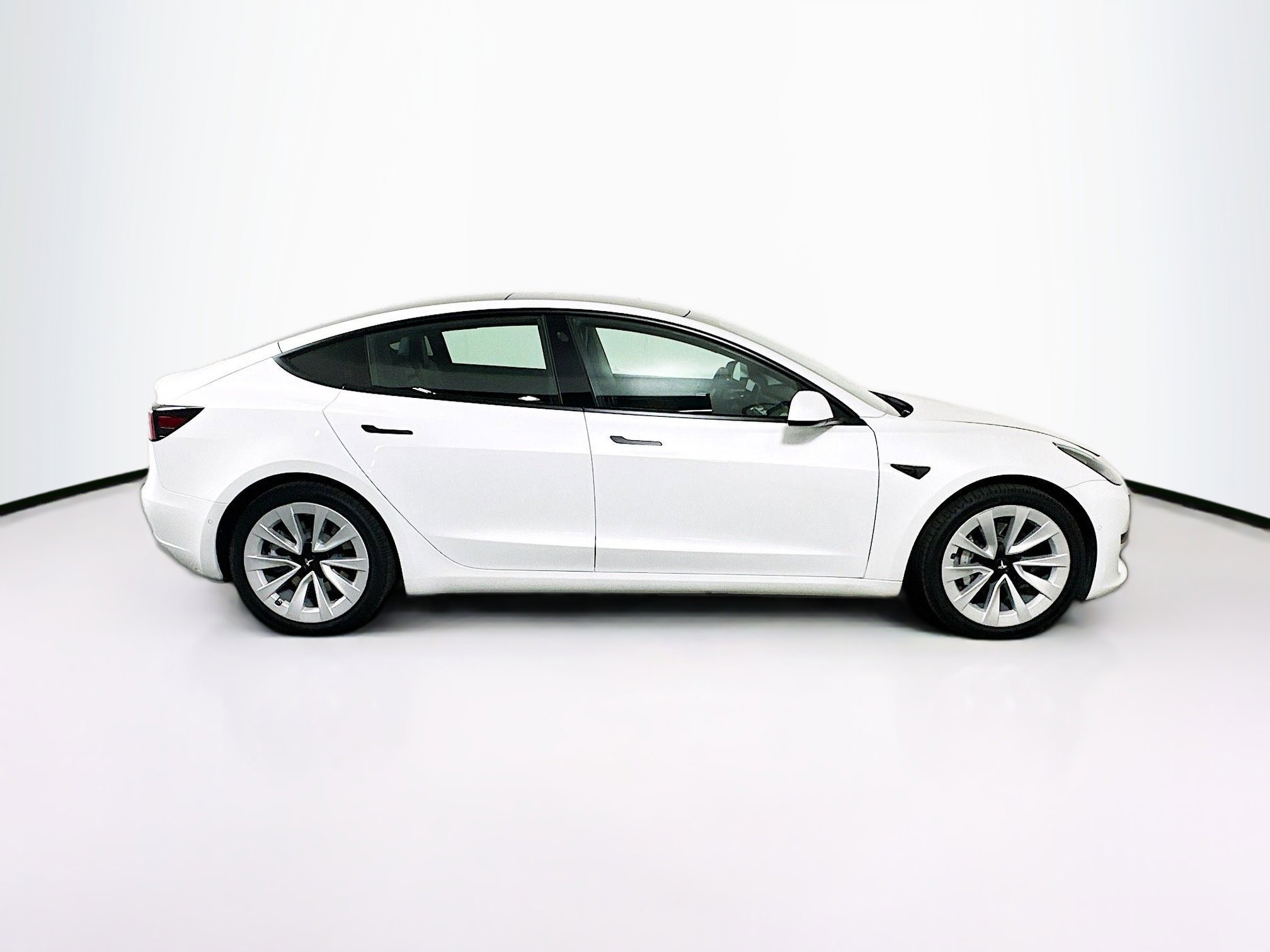 Used 2021 Tesla Model 3 Long Range AWD/4WD image 10