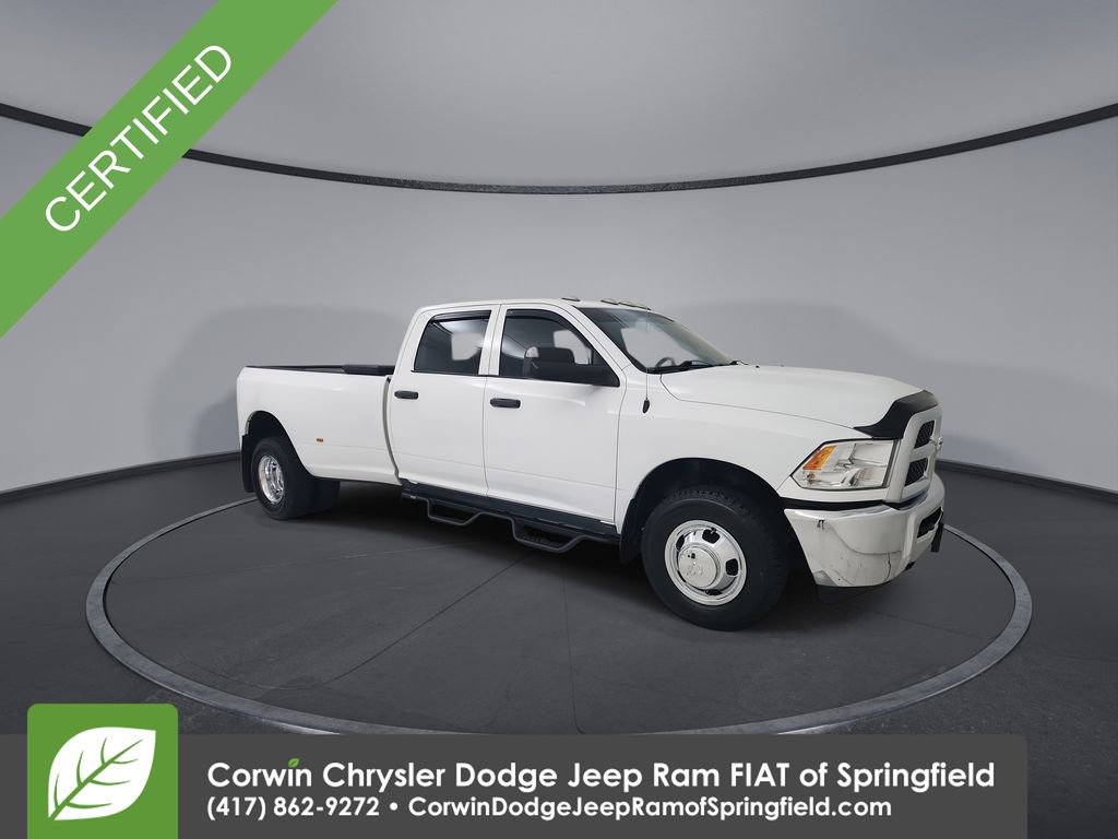 Used 2018 RAM 3500 Tradesman w/ Chrome Appearance Group RWD image 2
