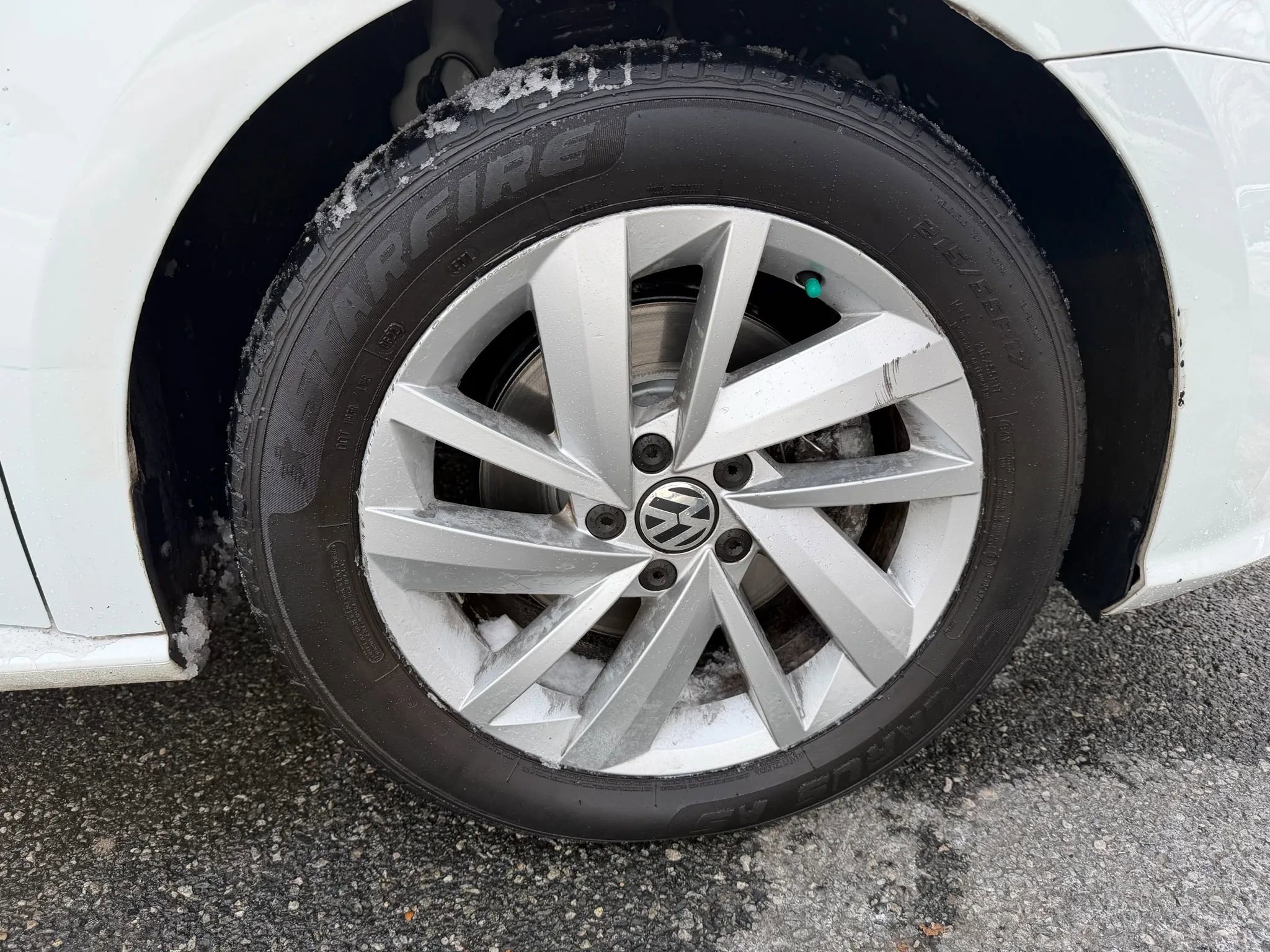 Used 2018 Volkswagen Passat 2.0T SE image 6