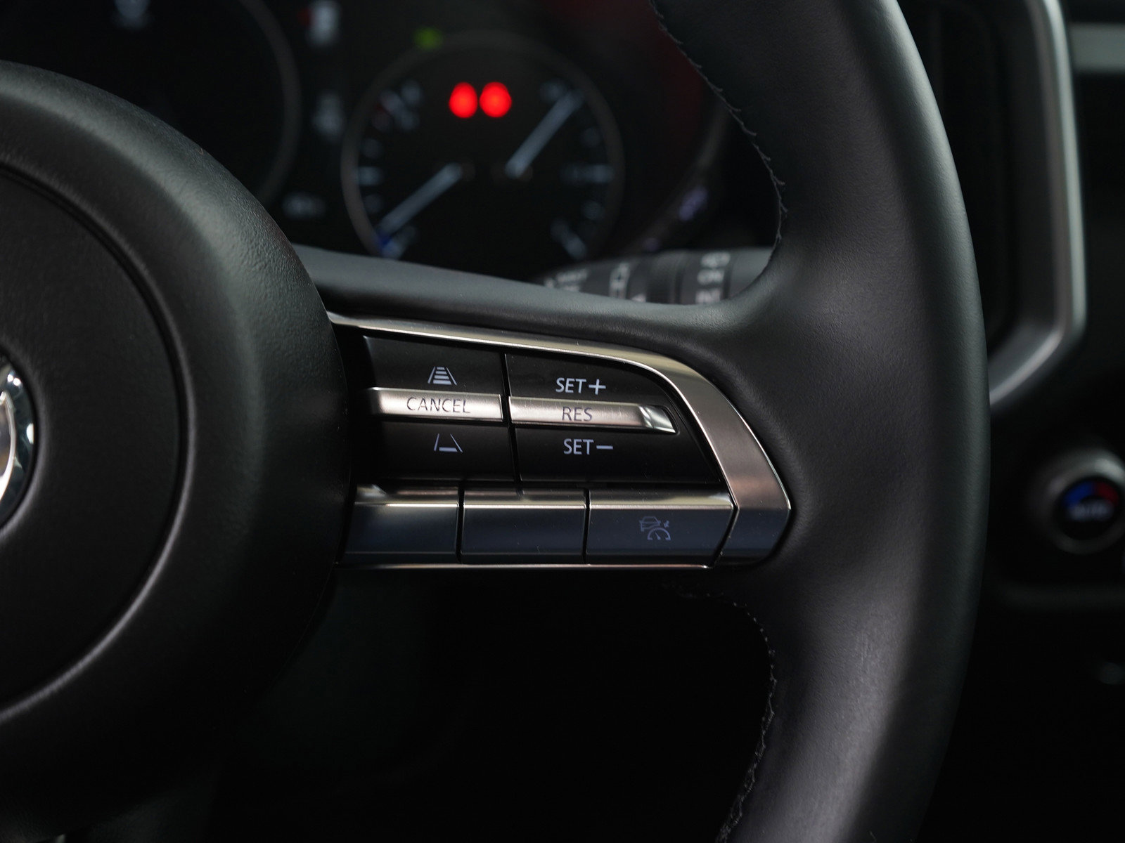 Certified 2025 MAZDA CX-50 AWD 2.5 S w/ Premium Package image 19