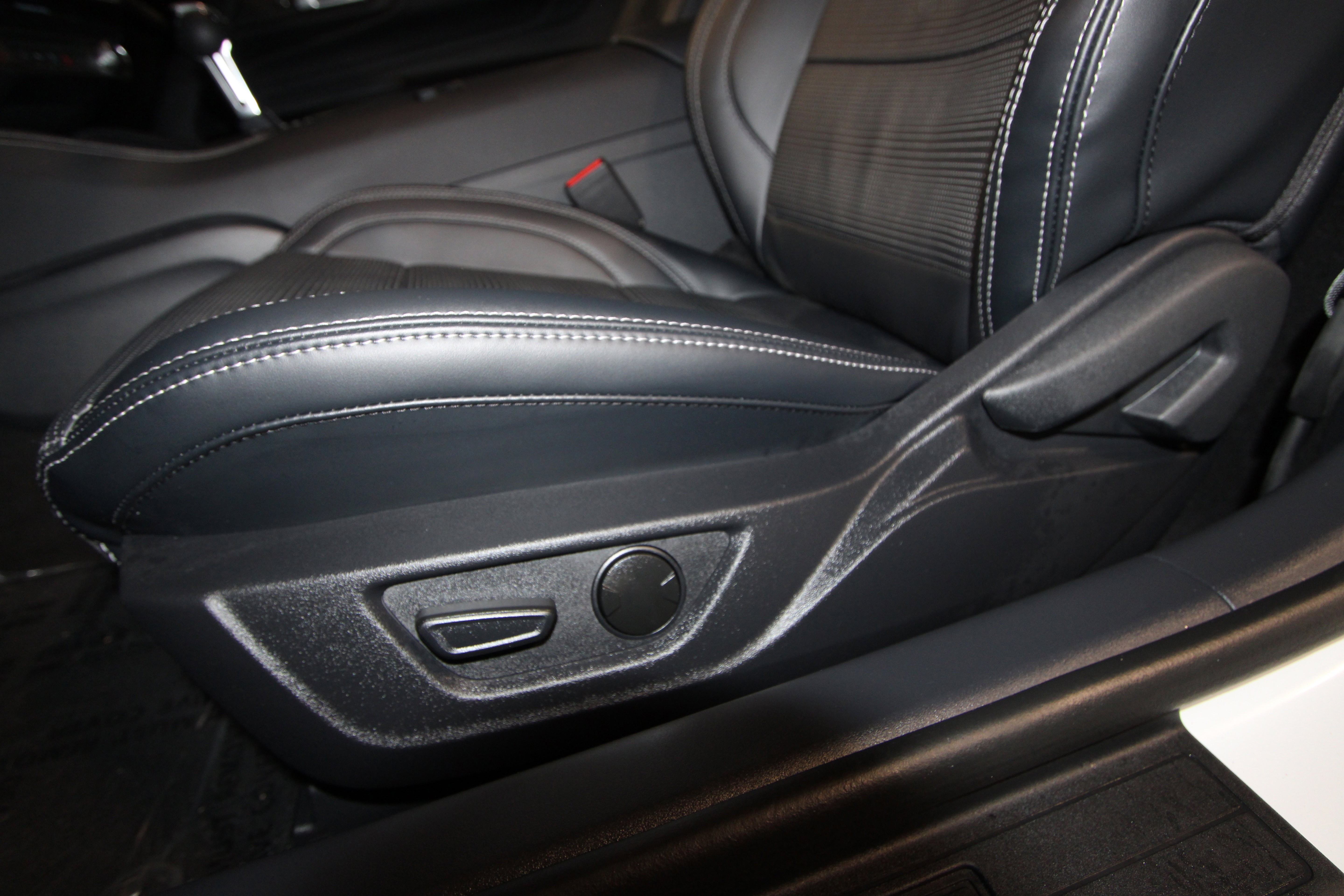 New 2026 Ford Mustang Premium image 6