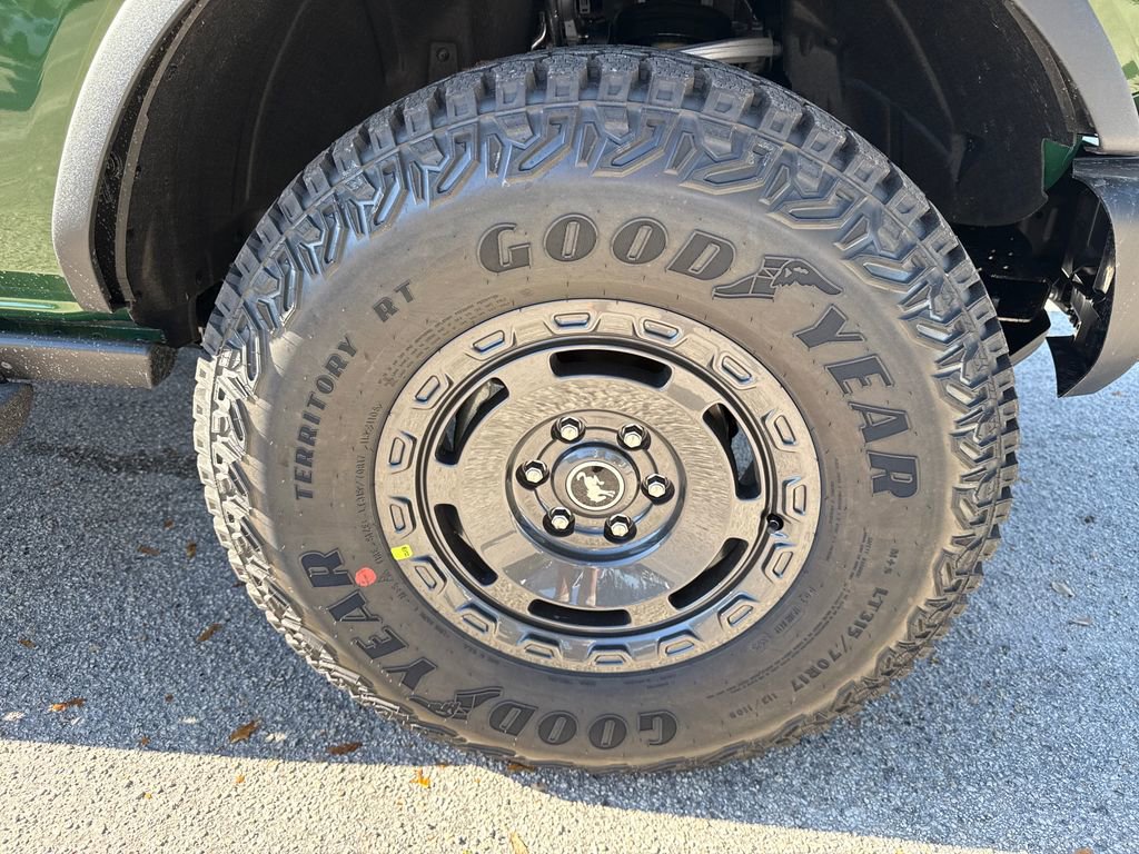 New 2025 Ford Bronco Badlands image 11