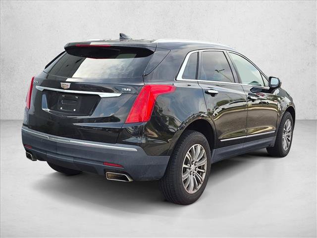 Used 2018 Cadillac XT5 Luxury w/ Driver Awareness Package FWD image 5