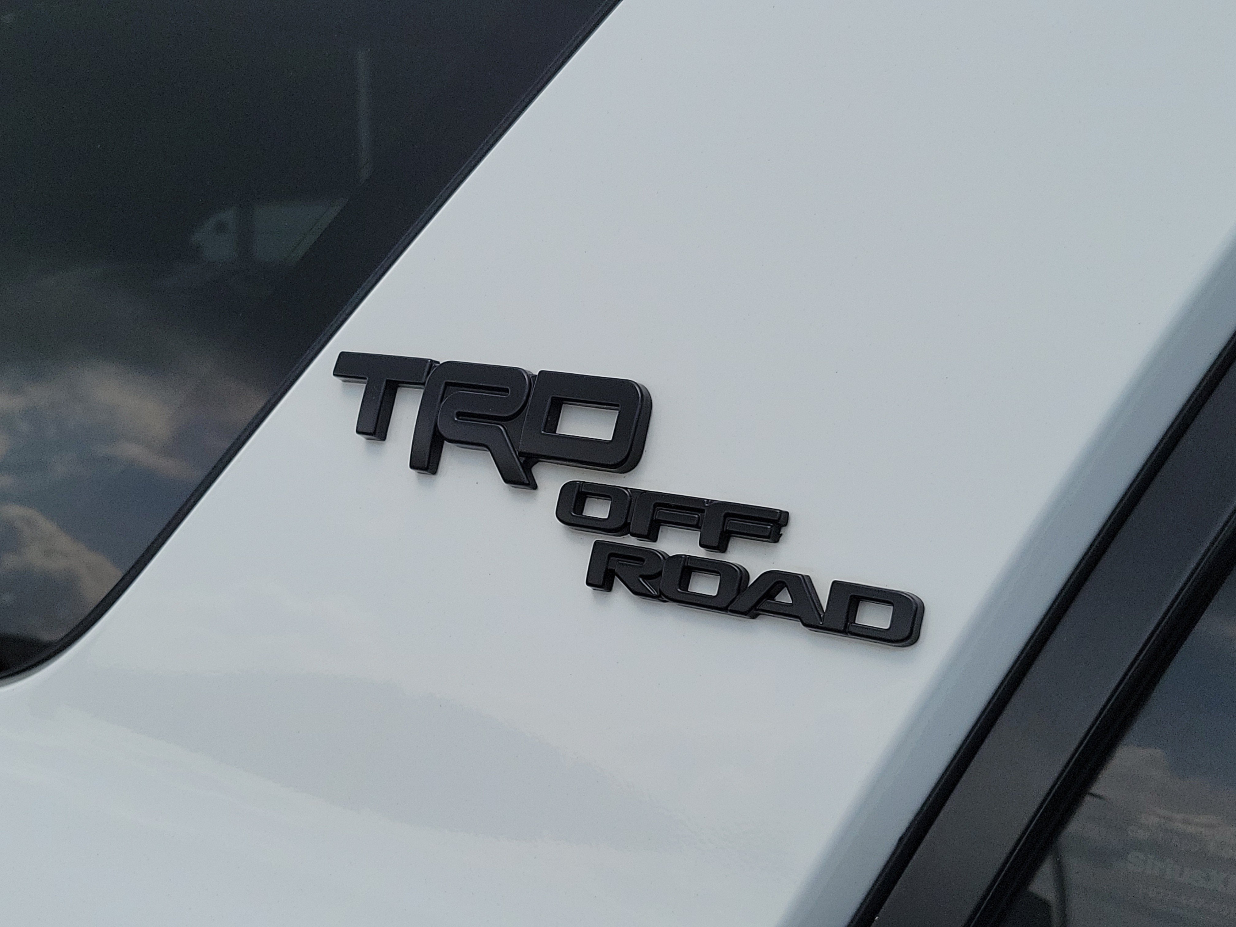 Certified 2022 Toyota 4Runner TRD Off-Road Premium w/ TRD Black Wheel Package (TMS) AWD/4WD image 7