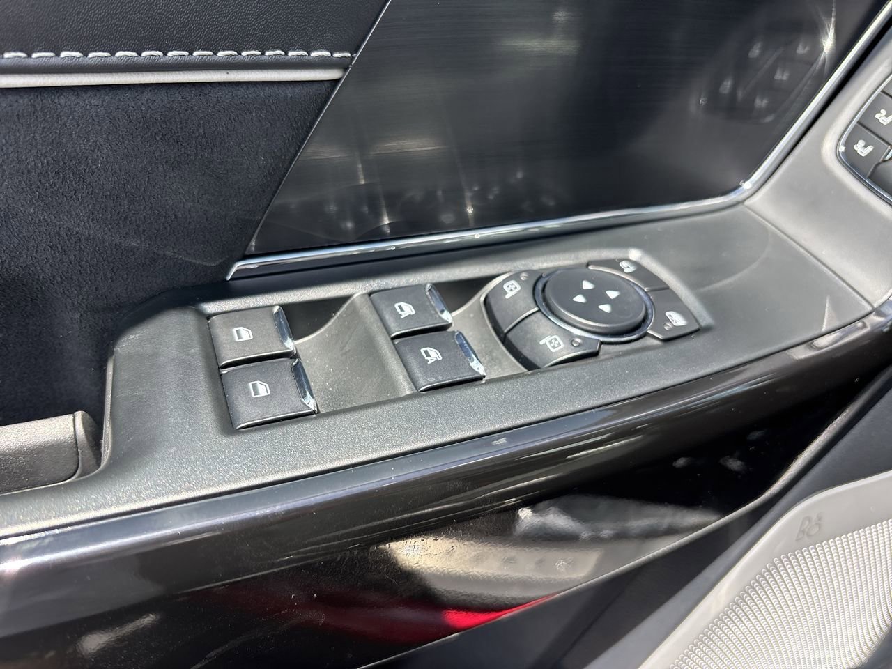 New 2025 Ford F150 Lightning Platinum image 12