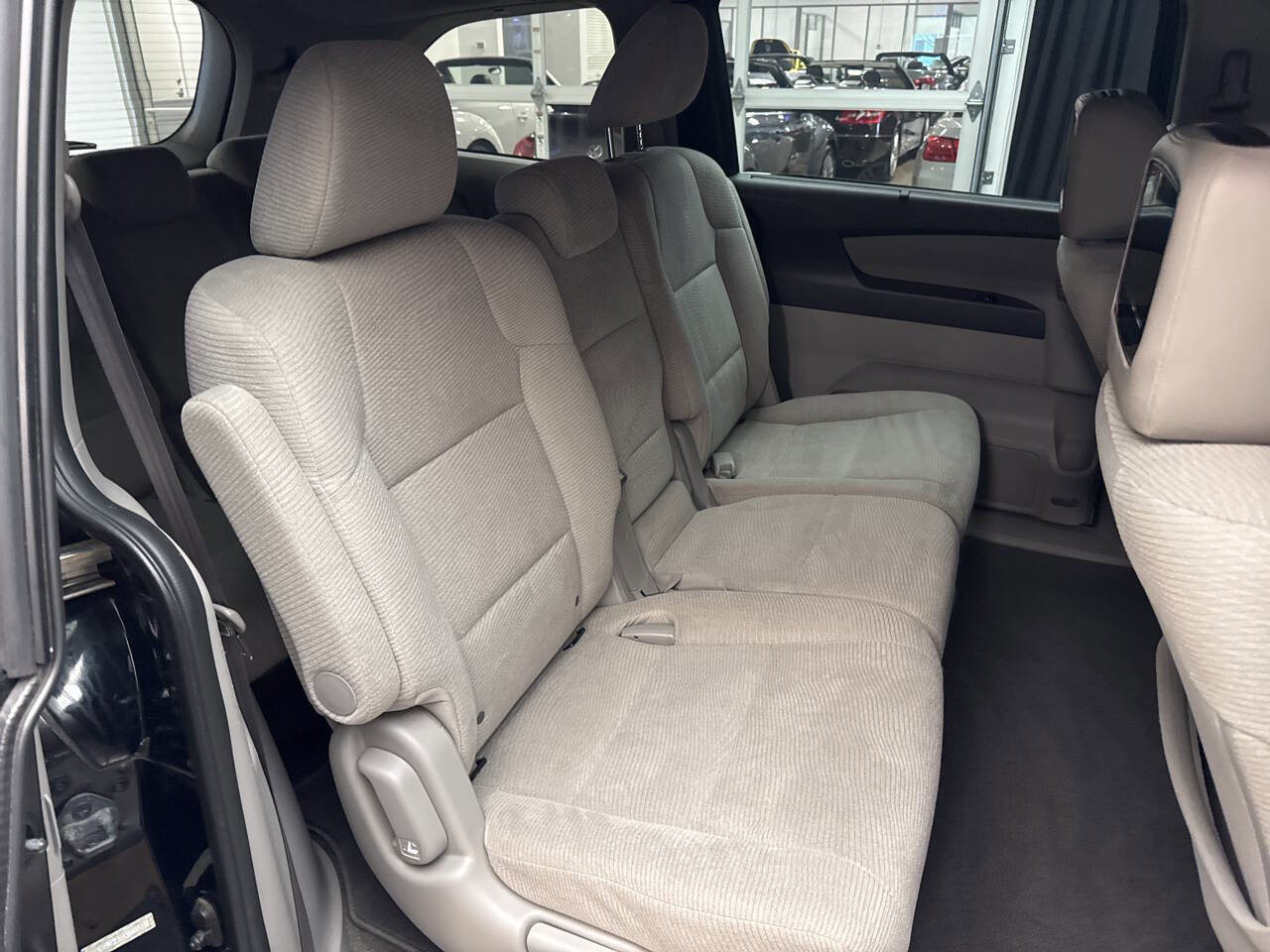 Used 2011 Honda Odyssey EX image 28