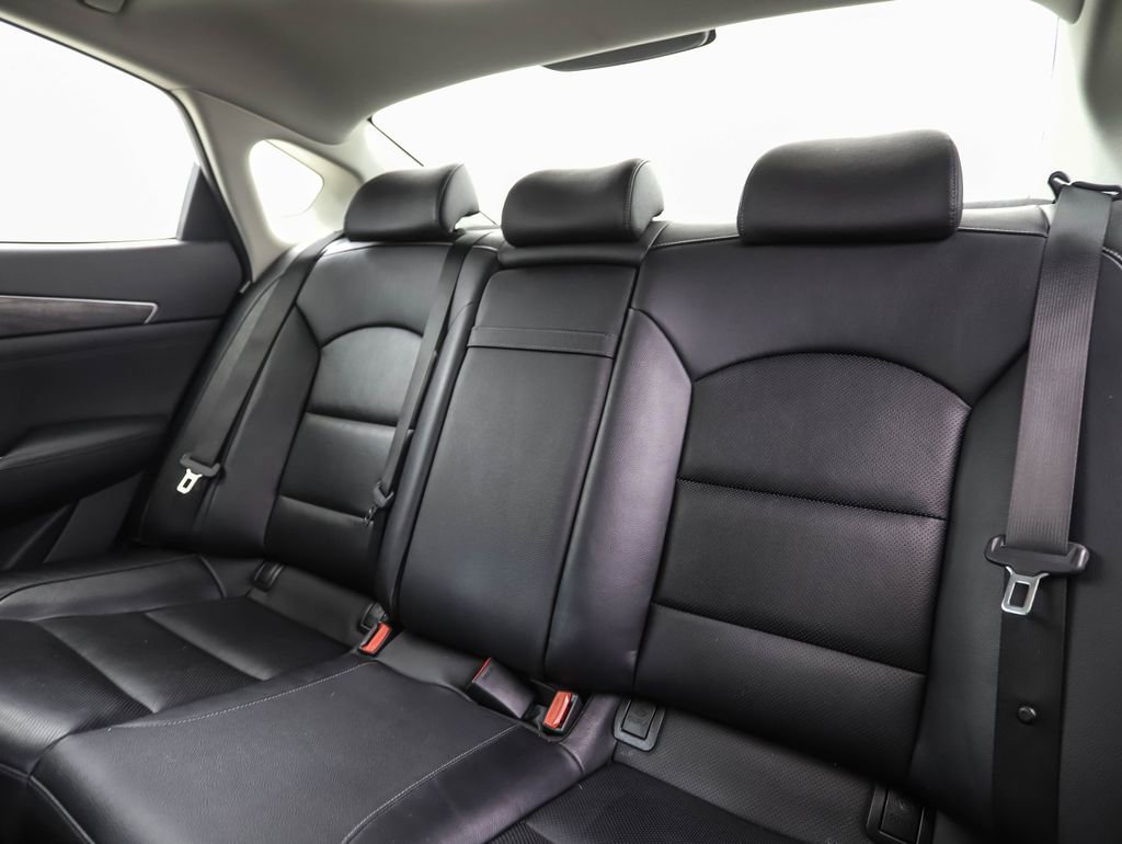 Used 2020 Kia Cadenza Technology image 23