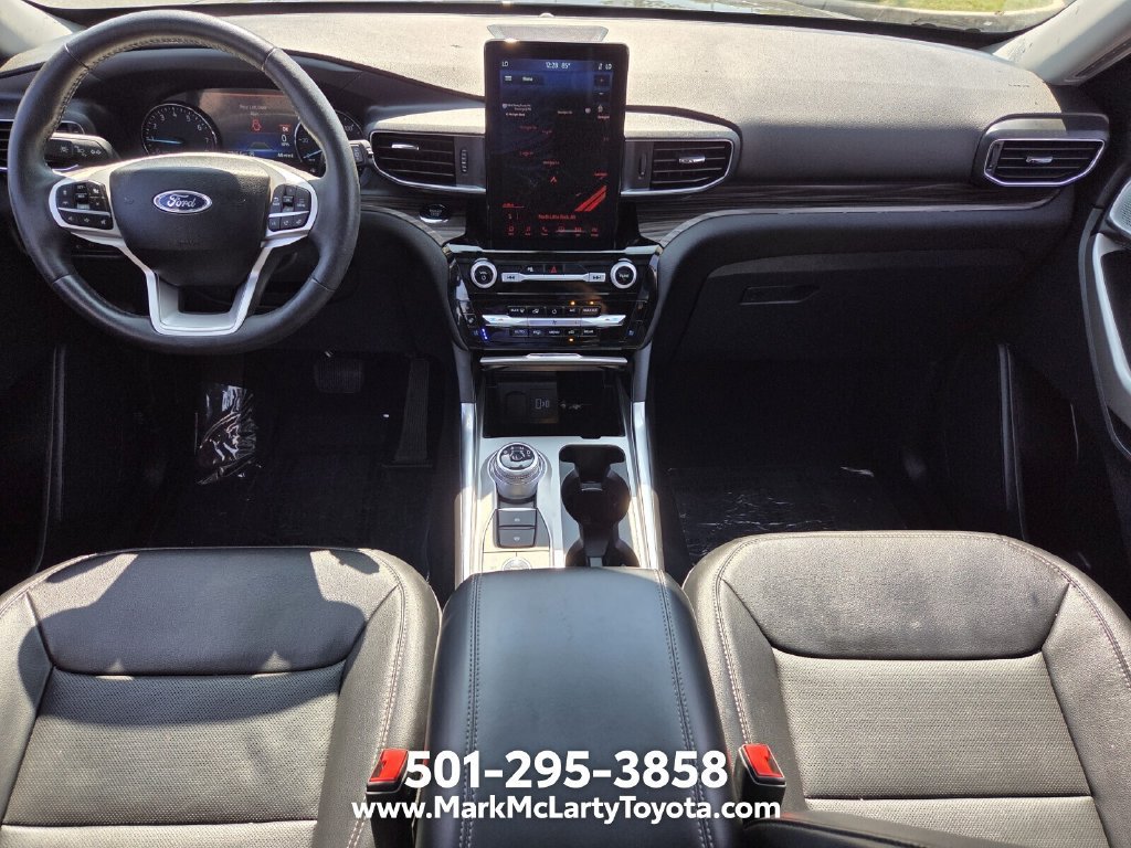 Used 2024 Ford Explorer Limited w/ Limited Technology Package AWD/4WD image 12