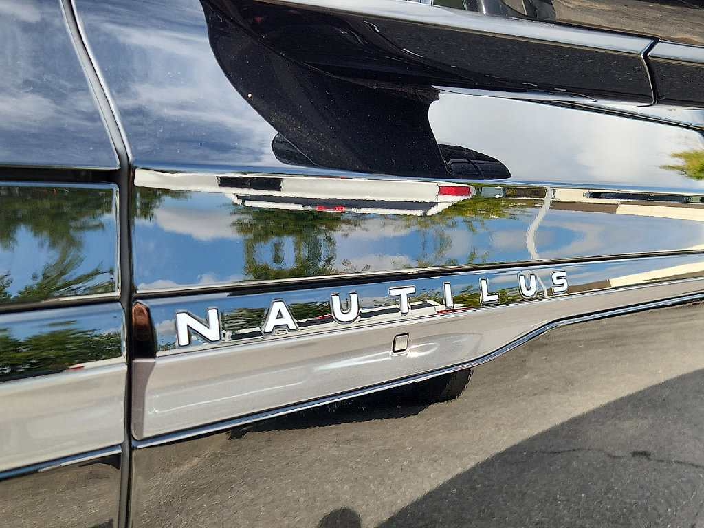 Used 2026 Lincoln Nautilus Reserve w/ Equipment Group 203A AWD/4WD image 34