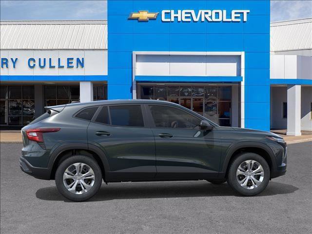 New 2026 Chevrolet Trax LS w/ Driver Confidence Package image 5