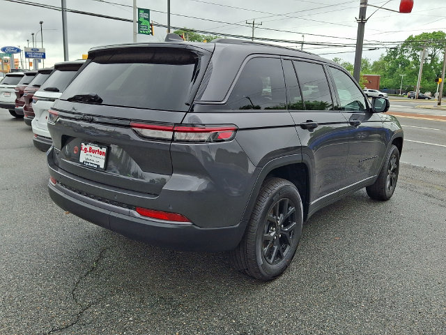 New 2026 Jeep Grand Cherokee Altitude AWD/4WD image 7
