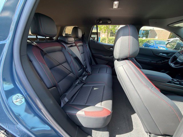 New 2027 Chevrolet Equinox RS AWD/4WD image 31