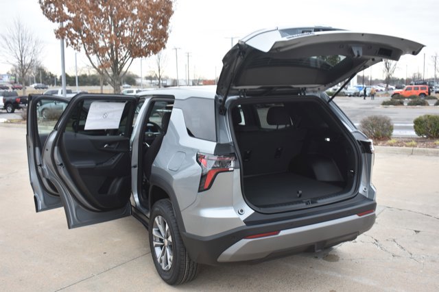 New 2026 Chevrolet Equinox LT image 15