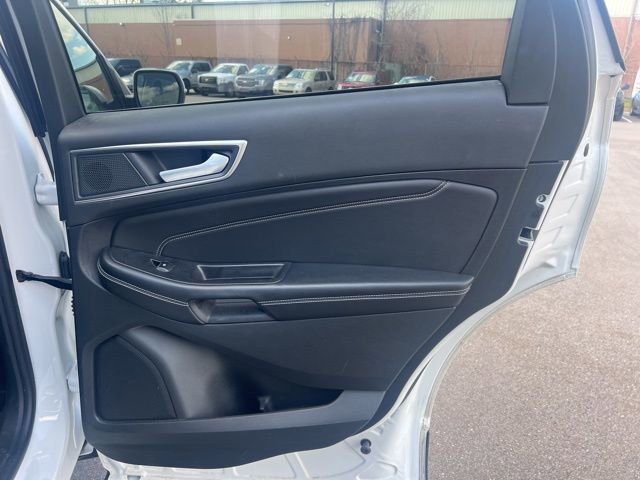 Used 2024 Ford Edge Titanium w/ Equipment Group 301A image 13