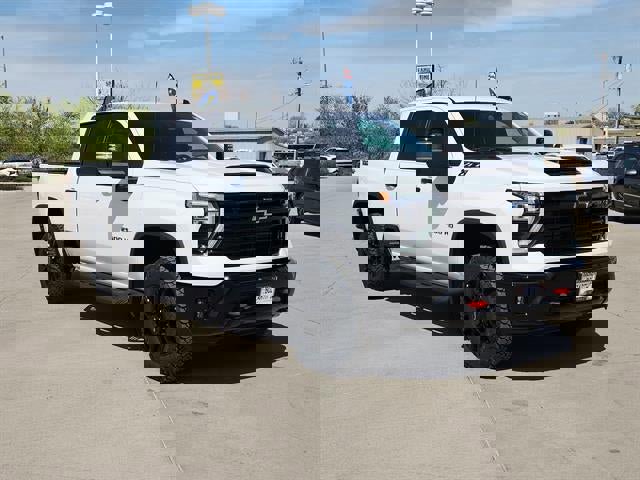 New 2026 Chevrolet Silverado 2500 LT w/ Trail Boss Package