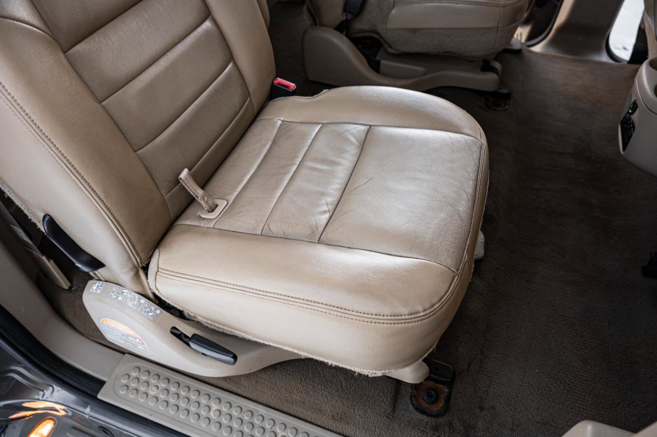 Used 2003 Ford Excursion Limited image 37
