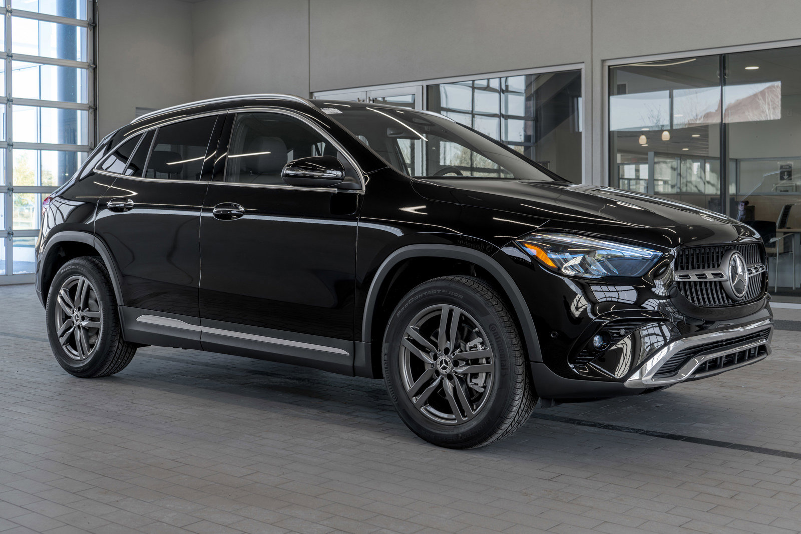 Used 2025 Mercedes-Benz GLA 250 4MATIC image 12