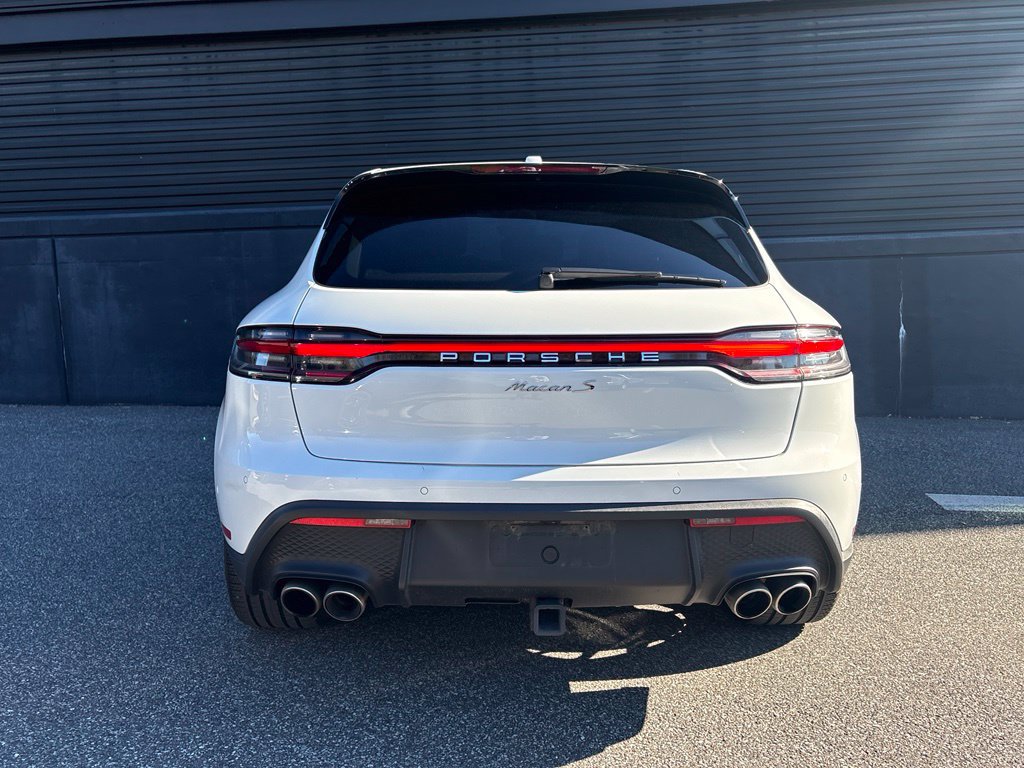 Certified 2023 Porsche Macan S AWD/4WD image 9