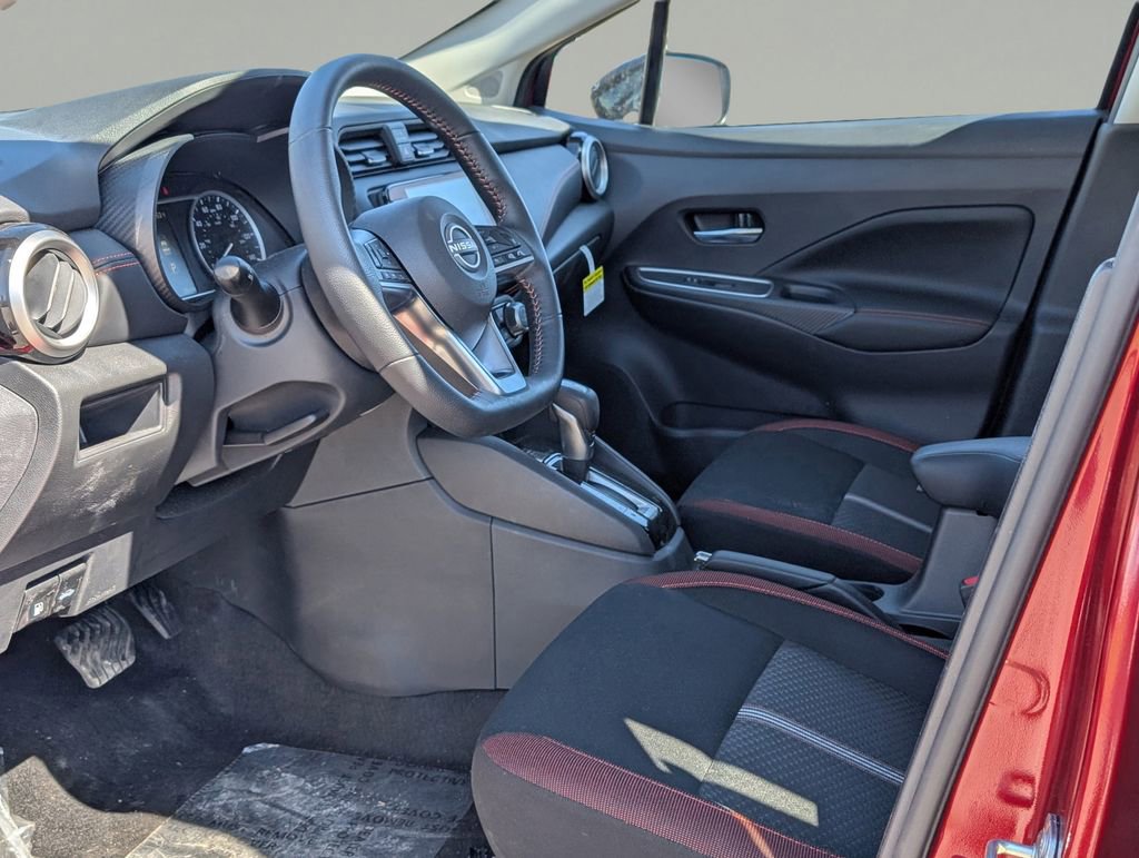 New 2025 Nissan Versa SR w/ Trunk Package image 19
