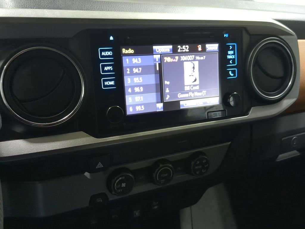 Used 2019 Toyota Tacoma SR5 image 38