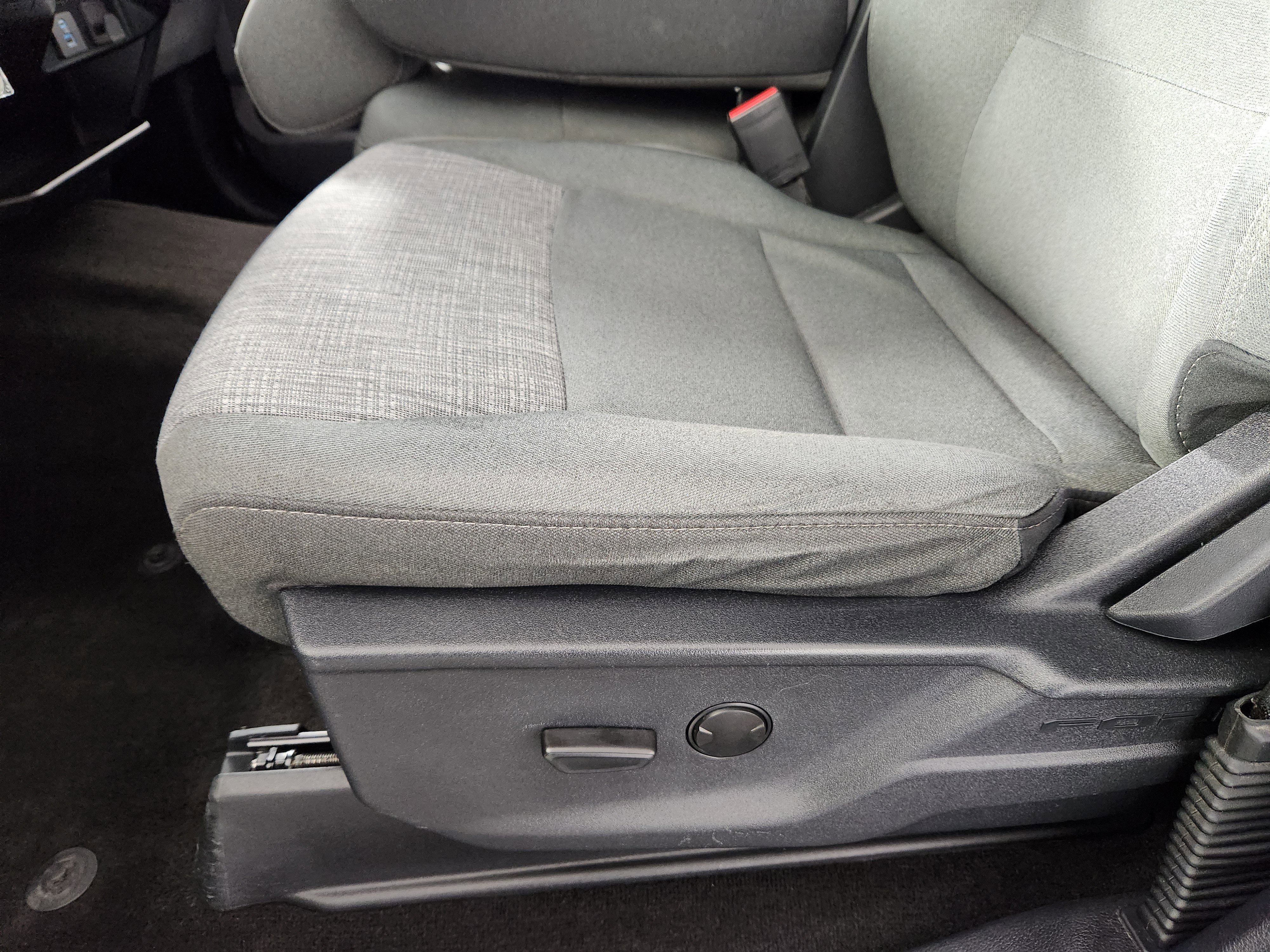 Used 2022 Ford F150 XLT w/ Equipment Group 301A Mid image 13