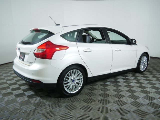 Used 2014 Ford Focus Titanium FWD image 9