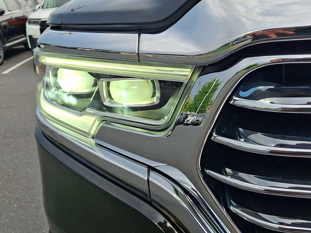 Used 2019 RAM 1500 Limited AWD/4WD image 9