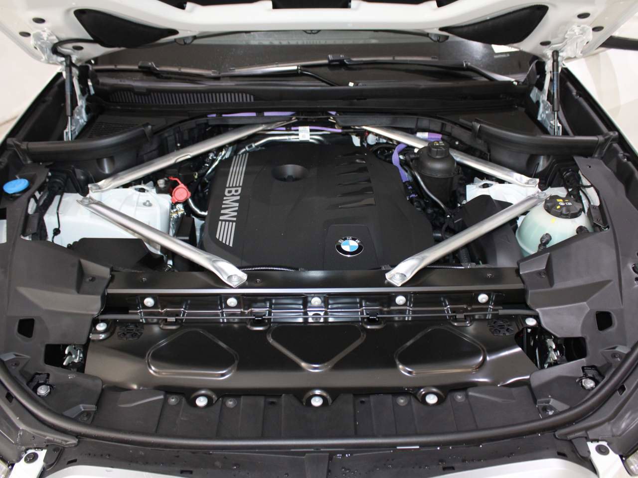 Certified 2026 BMW X5 xDrive40i AWD/4WD image 24