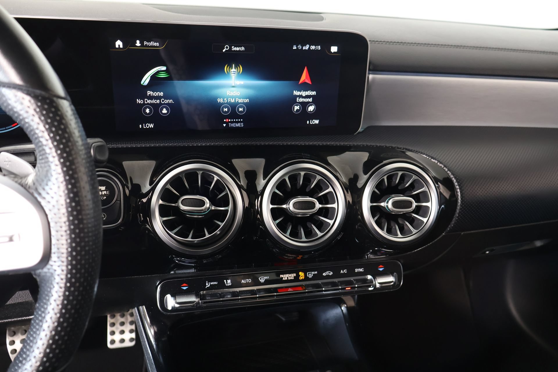 Used 2019 Mercedes-Benz A 220 4MATIC image 5