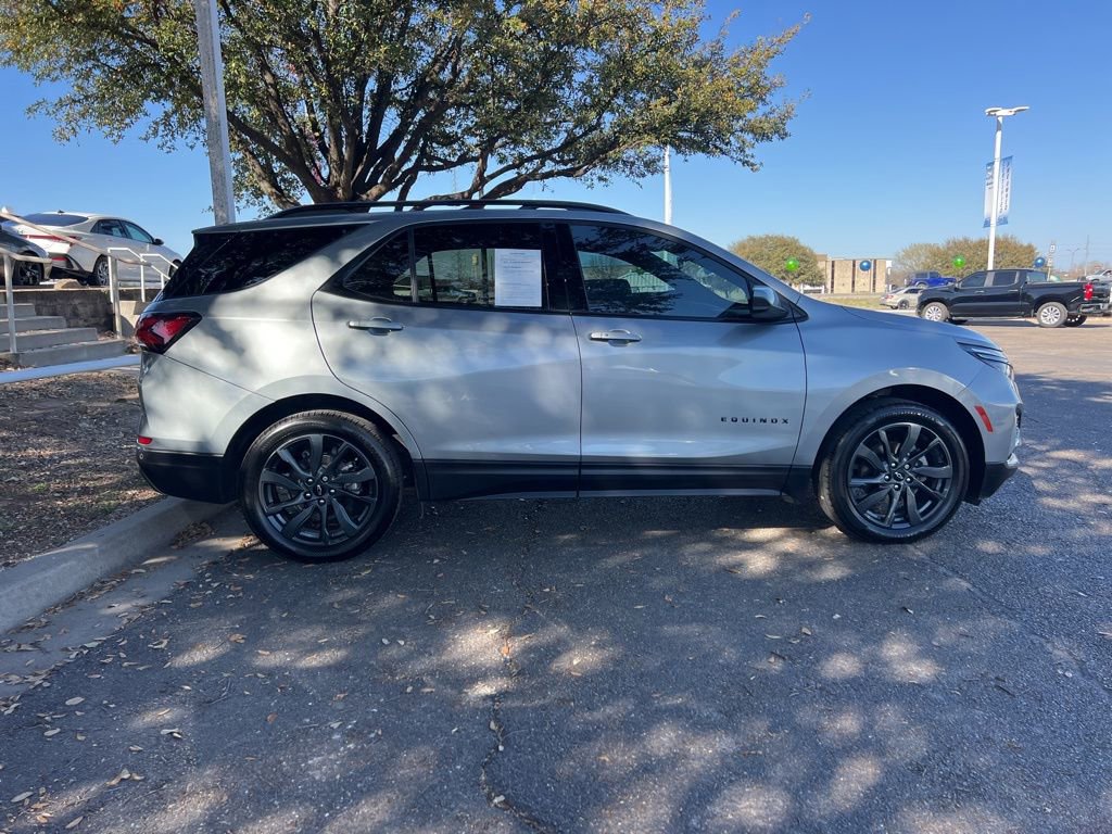 Used 2023 Chevrolet Equinox RS image 8