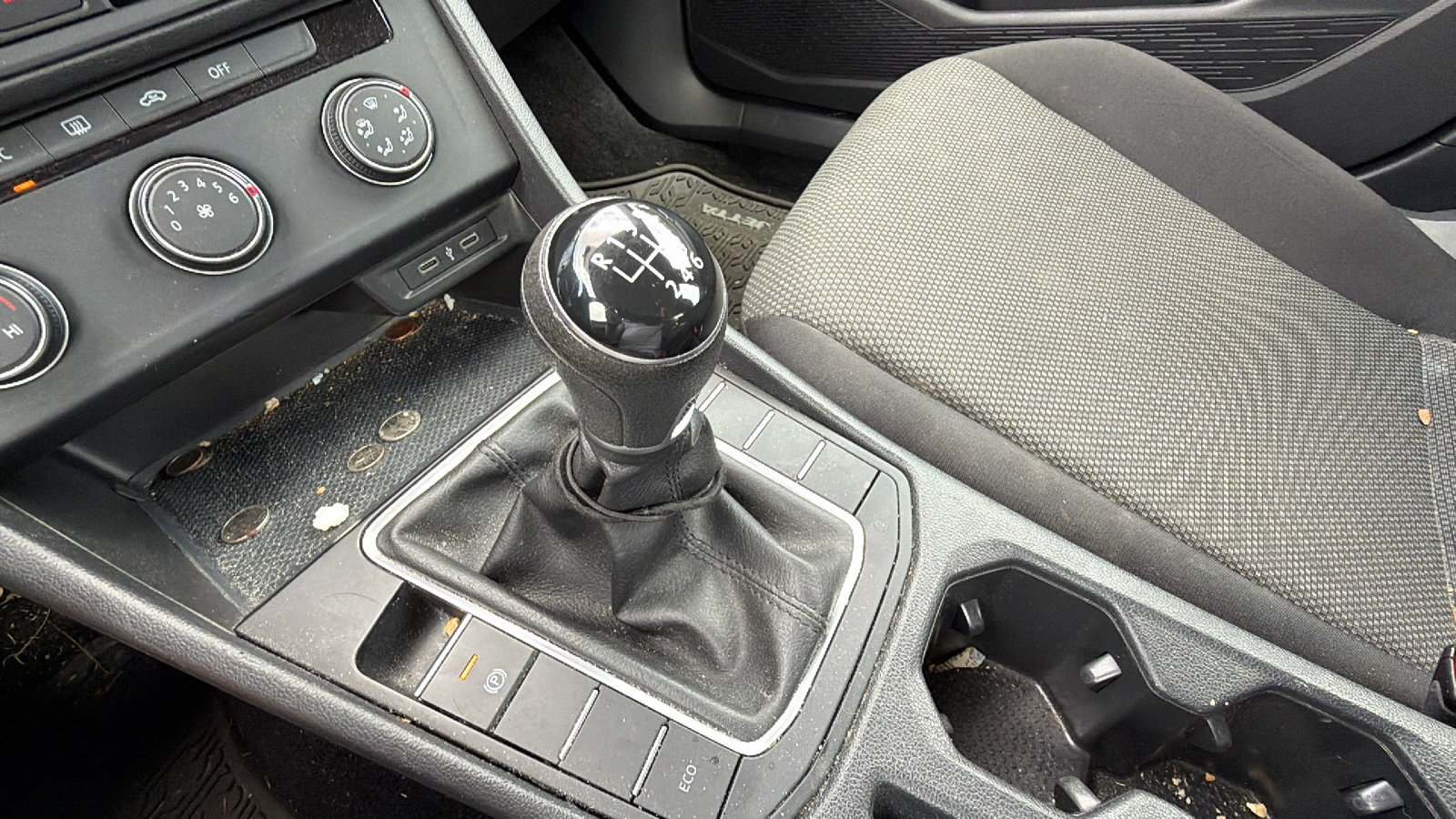 Used 2021 Volkswagen Jetta S FWD image 31