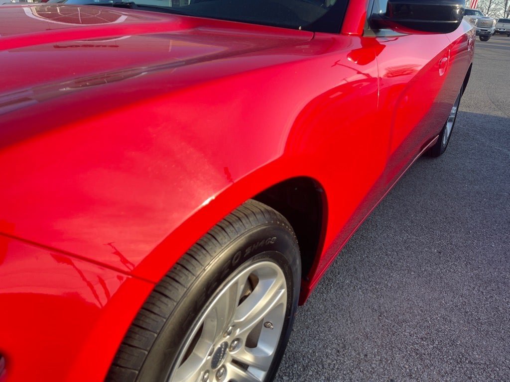 Used 2023 Dodge Charger SXT image 5