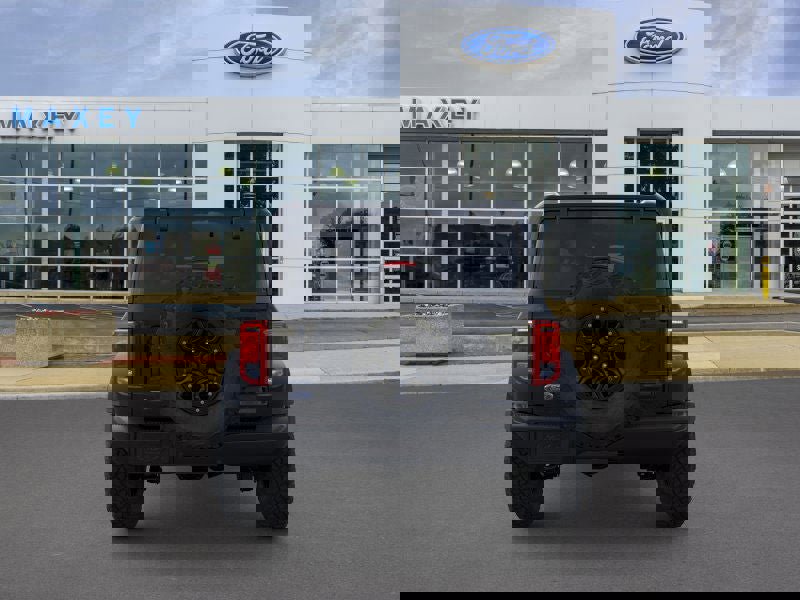 New 2026 Ford Bronco Big Bend w/ Black Diamond Package image 5