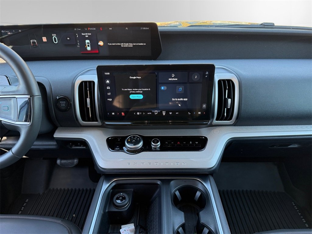 Used 2025 Ford Expedition Active image 11