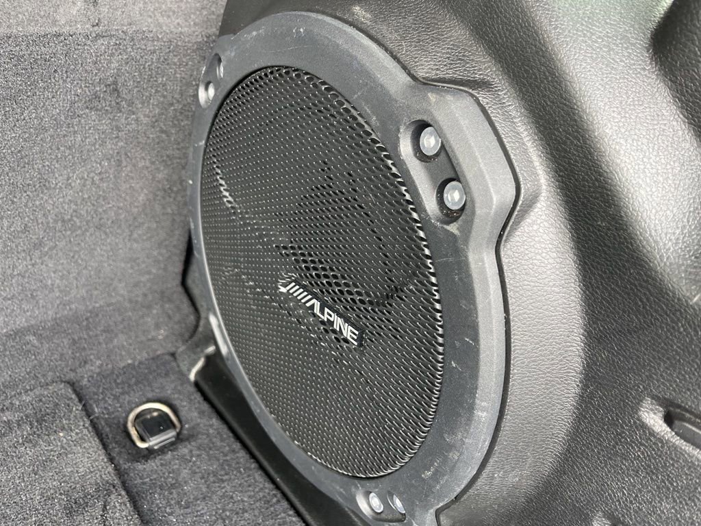 Used 2022 Jeep Wrangler Unlimited Rubicon w/ Cold Weather Group image 40