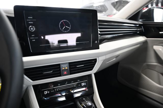 Used 2025 Volkswagen Jetta S image 15