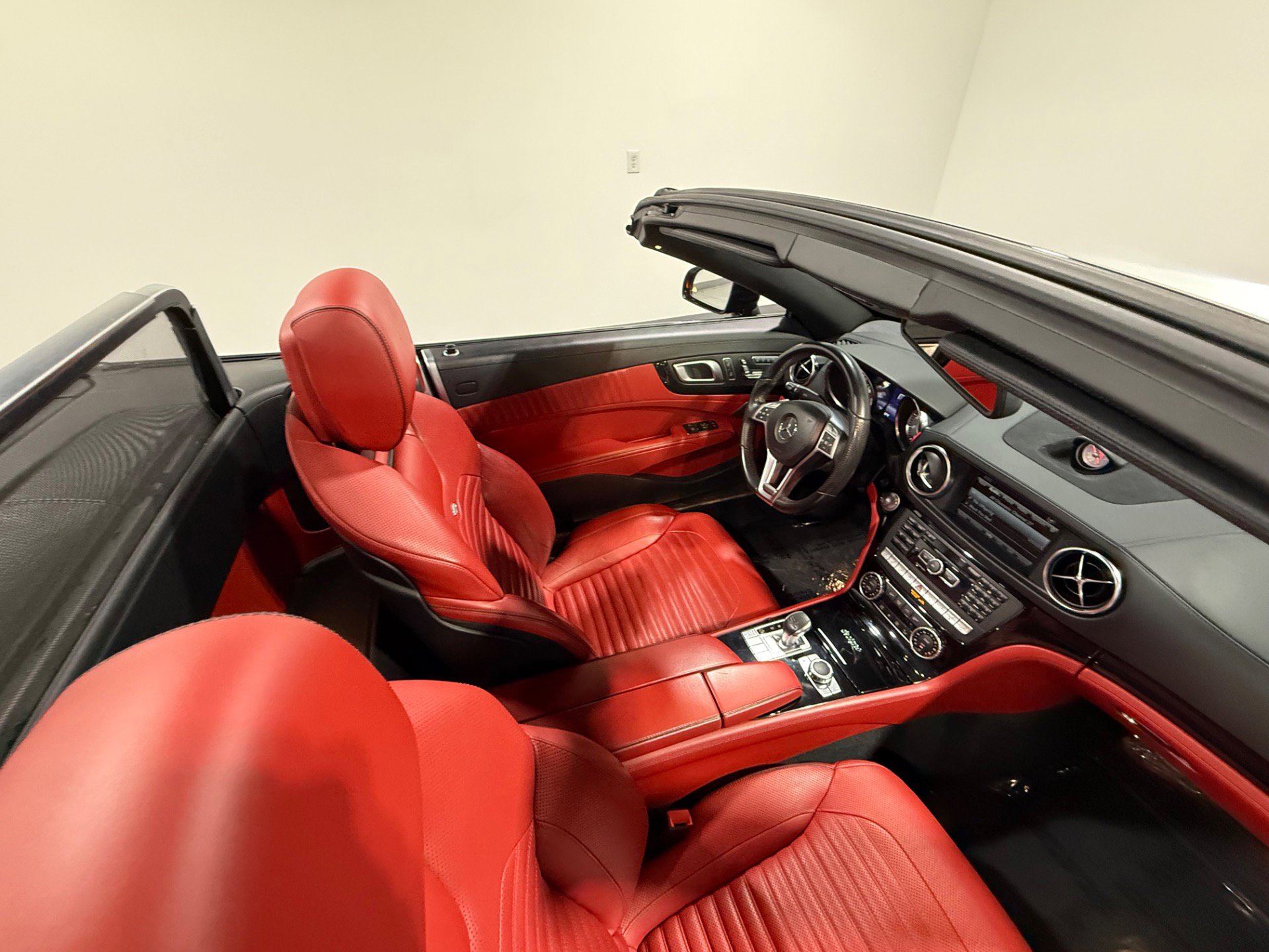 Used 2016 Mercedes-Benz SL 550 image 55