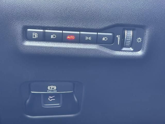 New 2026 Jeep Cherokee Laredo AWD/4WD image 36