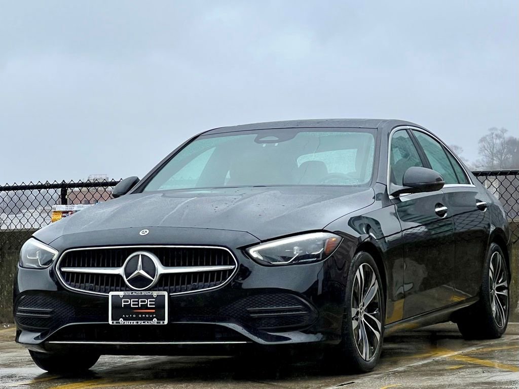Certified 2022 Mercedes-Benz C 300 4MATIC Sedan image 4