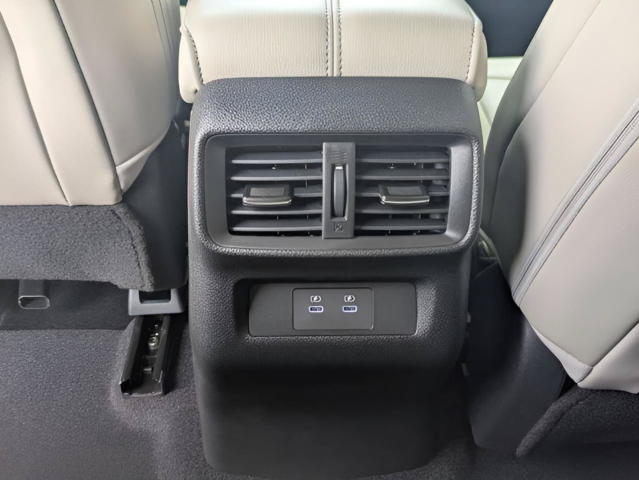 Used 2025 Nissan Murano SL w/ Cargo Package AWD/4WD image 25