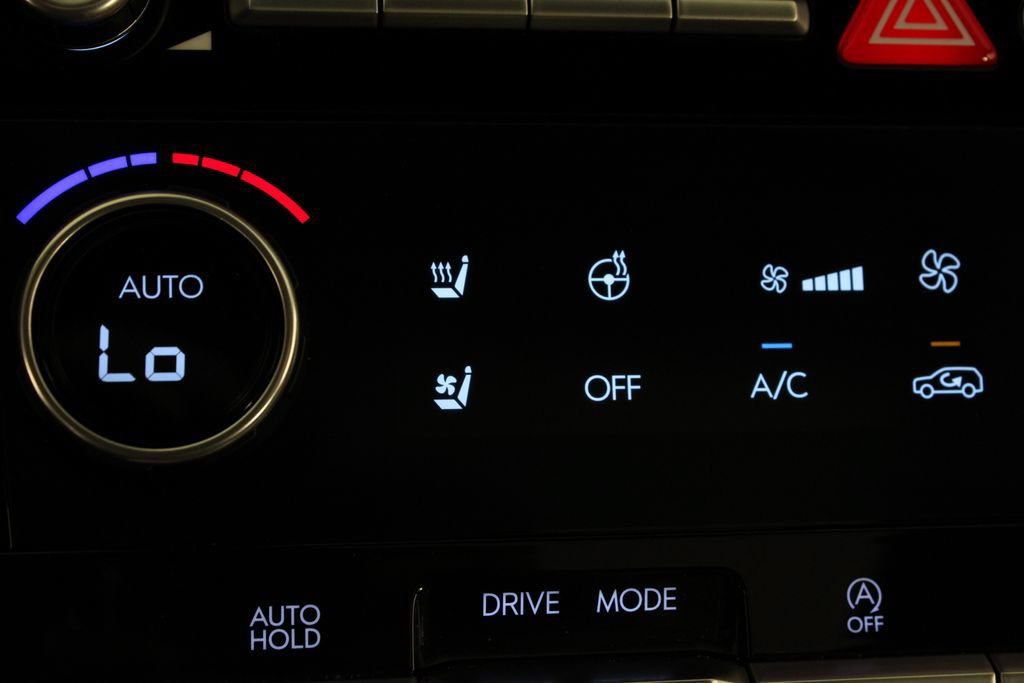 Used 2024 Hyundai Santa Fe Limited FWD image 27