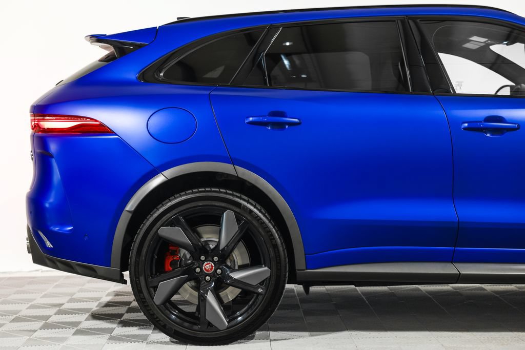 Used 2021 Jaguar F-PACE SVR AWD/4WD image 3
