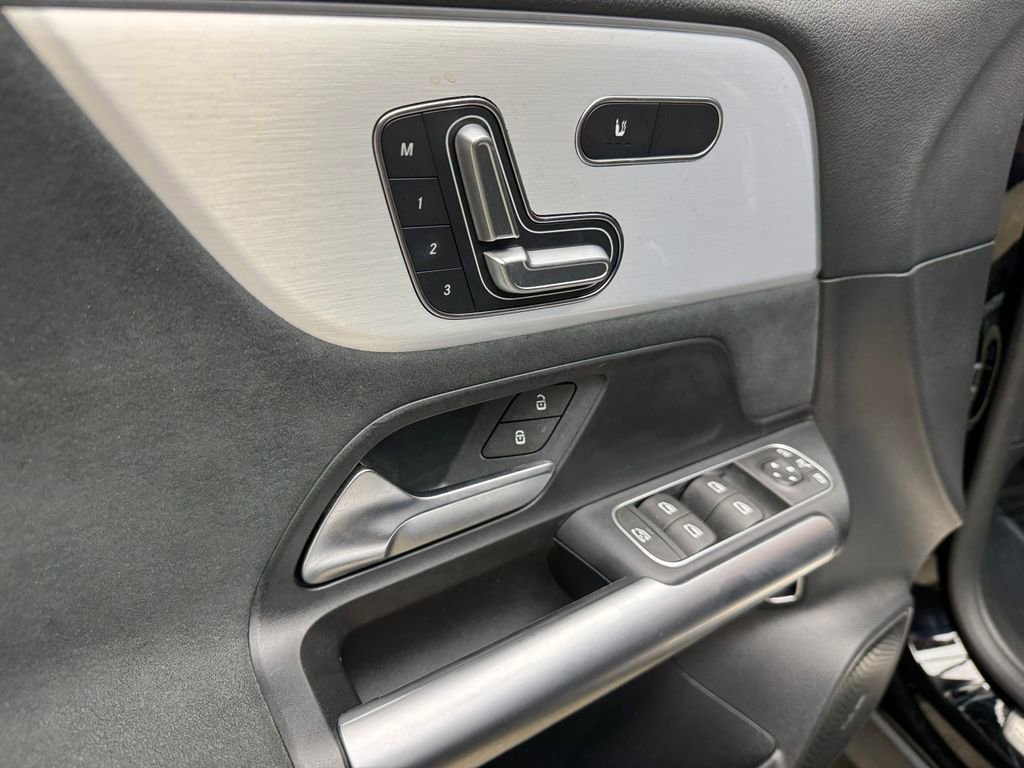Certified 2024 Mercedes-Benz GLA 35 AMG 4MATIC image 12