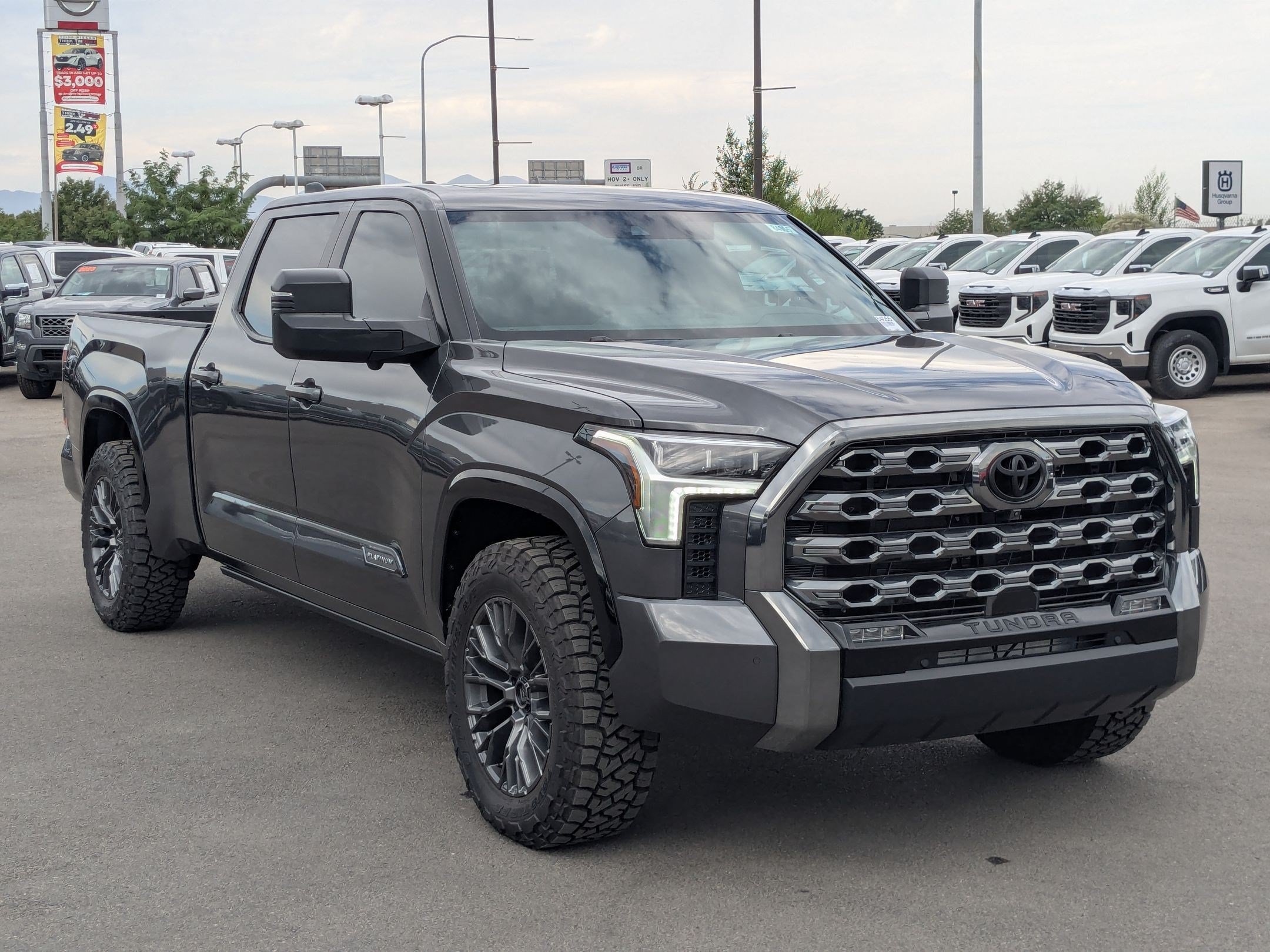 Used 2026 Toyota Tundra Platinum AWD/4WD image 7