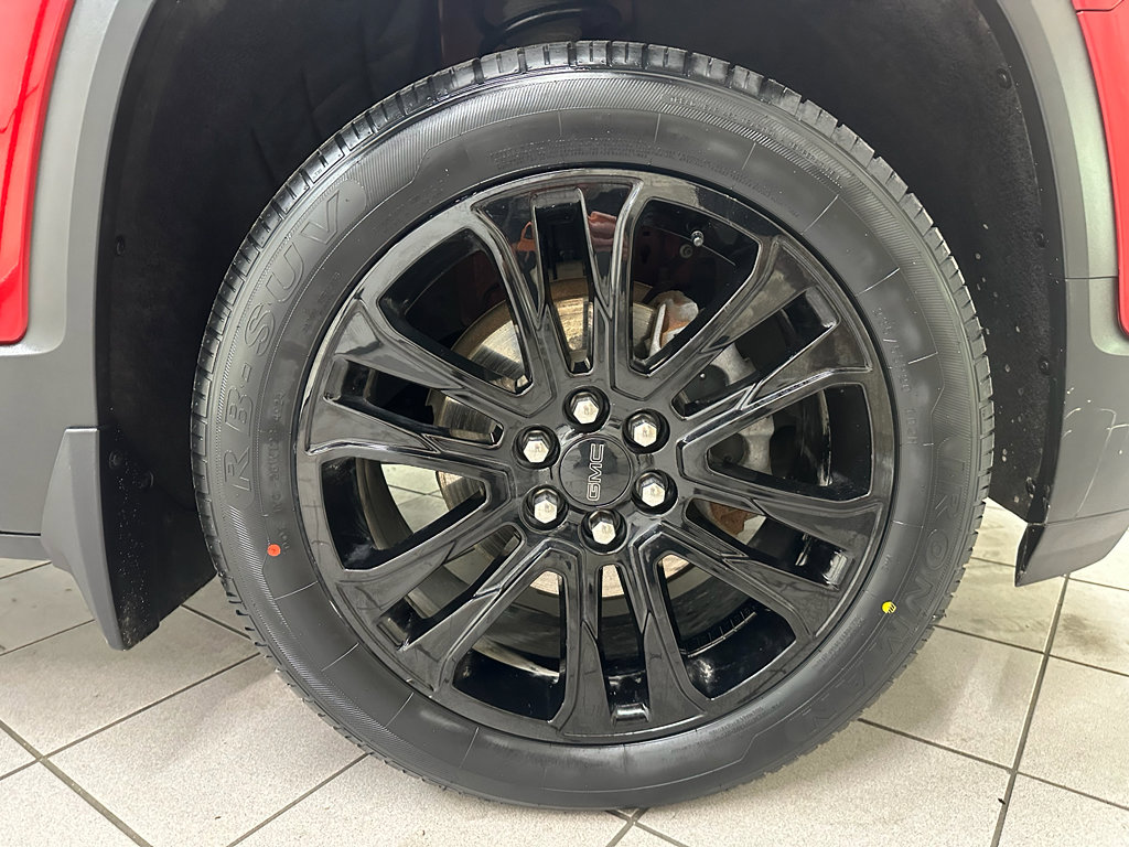 Certified 2023 GMC Acadia SLE w/ Driver Convenience Package image 36