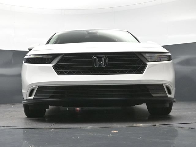 Certified 2023 Honda Accord EX image 25